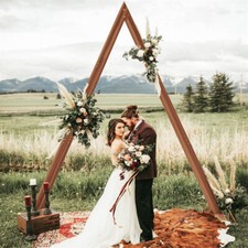 Unique Triangle Wood Wedding
