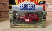 Lledo LP58040 Heartbeat Morris