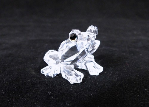 Vintage small swarovski - small,