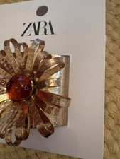 Zara GOLD METAL FLOWER