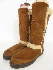 UGG Australia Nightfall Sheepskin sherpa Boots - Beads, shearling Womens Size 8