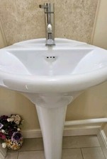 wash basin And taps mixer