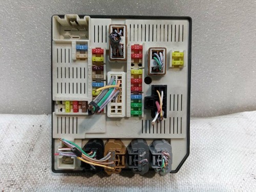 284b60008 fuse relay - relay, box