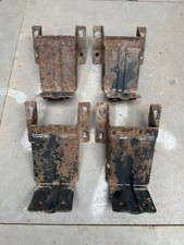Land Rover Defender 110 130  TDCi Double Cab  Chassis Body Mount Brackets X4 #B