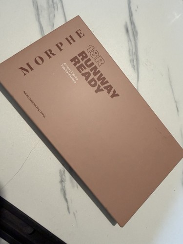 Morphe runway ready - ready, palette