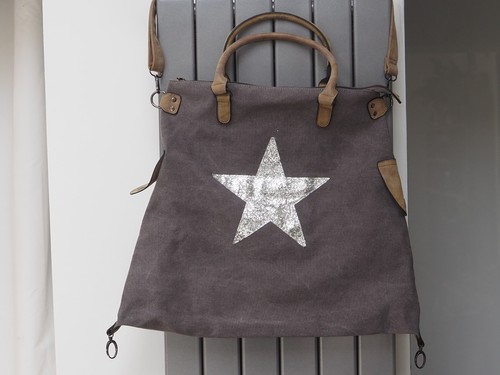 Large grey shopping weekend - large, shopping/weekend