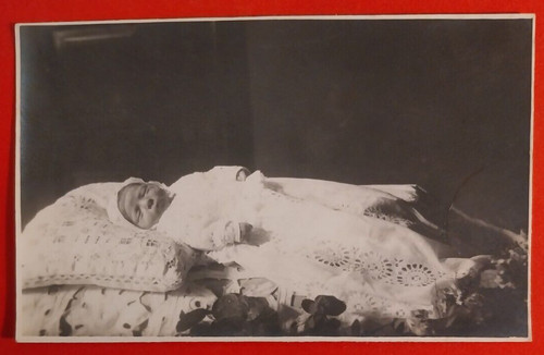 Postcard baby newborn noble - newborn,