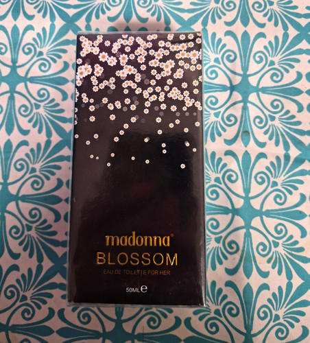 Madonna blossom eau - madonna,