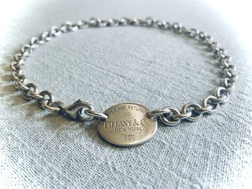 Tiffany and oval return to - tiffany,