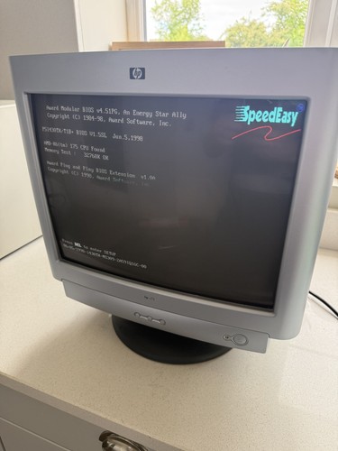 Pe1171t v72 inch crt - v72, 16