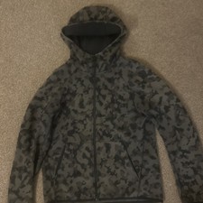 Tech Fleece Camo Size S
