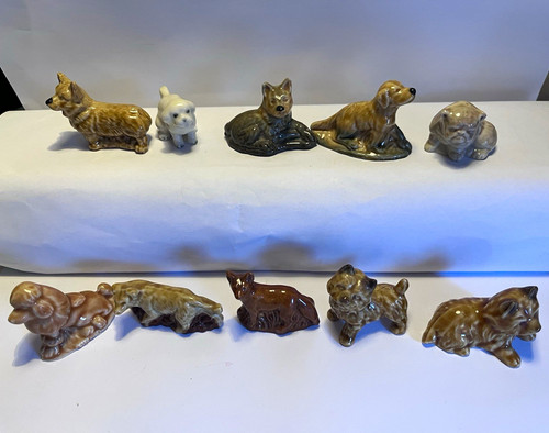 Wade whimsies dog - dog, figurines