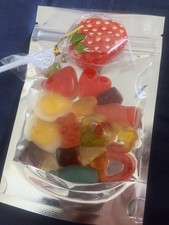 Halal and vegan bundle sweet