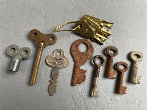 Vintage and antique - and,