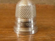 A nice Vintage  James Swann Thimble Hallmarked silver Birmingham 1995