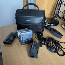 Sony DCR-PC5E Mini DV Digital Video Camera Complete Handycam Set