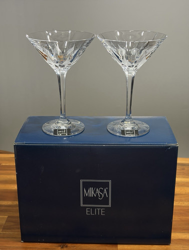 2pc mikasa flame amore - mikasa,