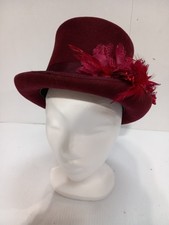 King Ice Luxury Burgundy Top Hat Size Small Used Good Condition (R9)