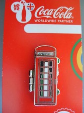 COCA COLA PIN BADGE - LONDON