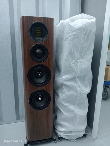 Wharfedale evo4 walnut - evo4.3,