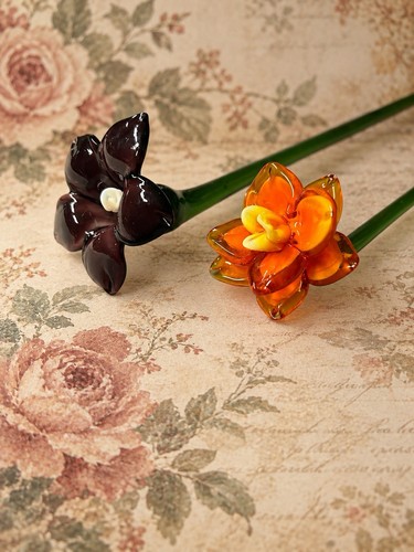 Vtg murano style hand - vtg,
