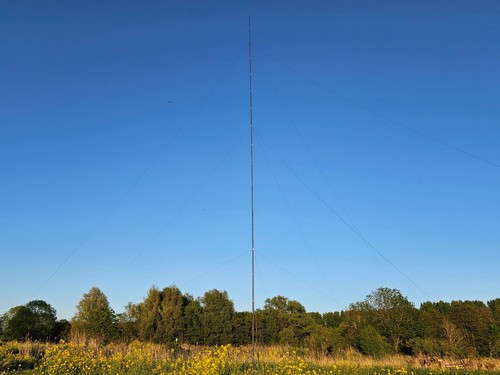 Antenna tower 65ft portable - 65ft., /