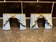 2 Pairs Of 1:12 Pale Blue And