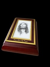 Ardleigh Elliott Music Box