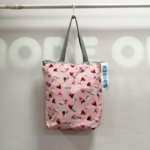 Lesportsac kisses - lesportsac,