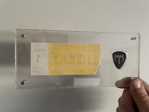 Music memorabilia dimebag - music,