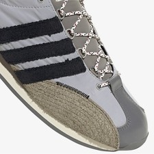 Adidas Country Song for the Mute x Country OG…size 9….Rare!!!