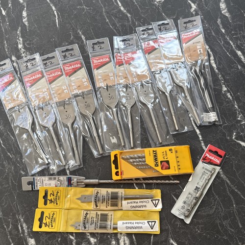 Job lot tool bits makita - job,