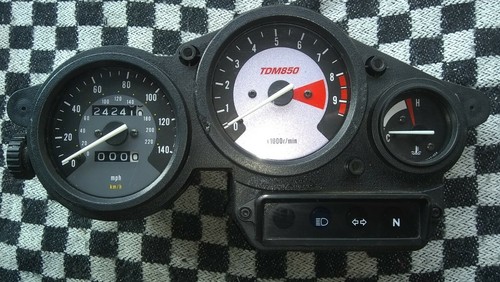 Yamaha tdm 850 speedometer - tdm,