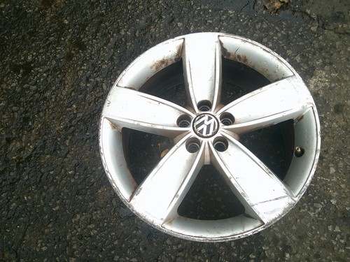 Volkswagen polo alloy wheel - polo,