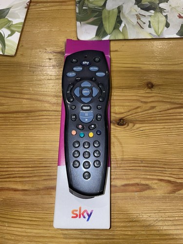 Sky remote control genuine - hd,