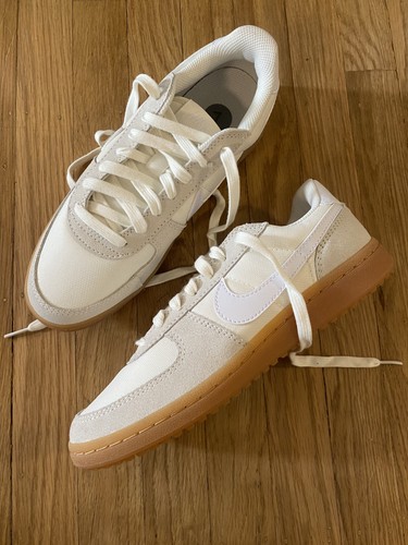 Size new nike field - size,