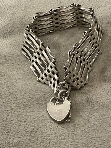 Vintage silver gate bracelet