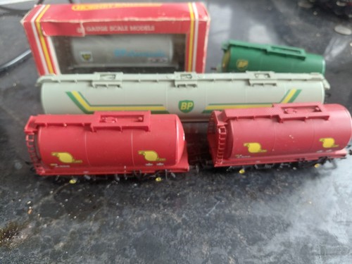 Hornby rake fuel tanker - hornby, 5