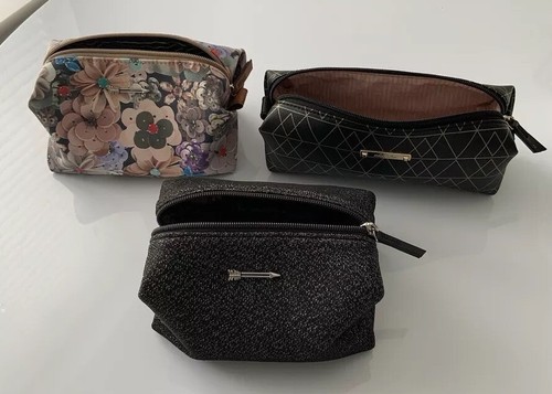 Stella dot pouches - dot,