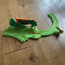 THOMAS’ WILD RIDE HIROS