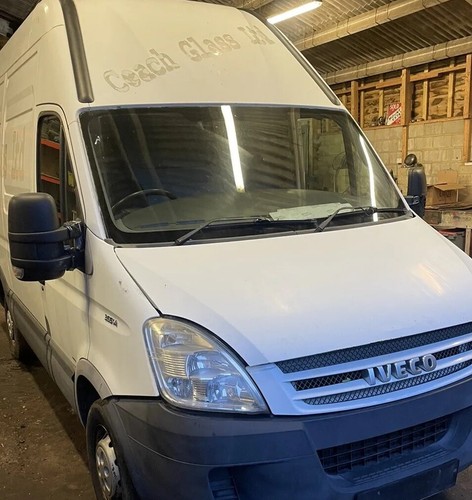 Iveco daily 35s12 mwb 3 - iveco,