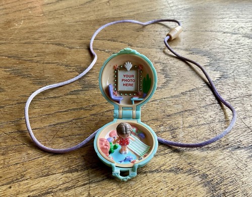 Polly pocket necklace vintage - pocket, necklace,