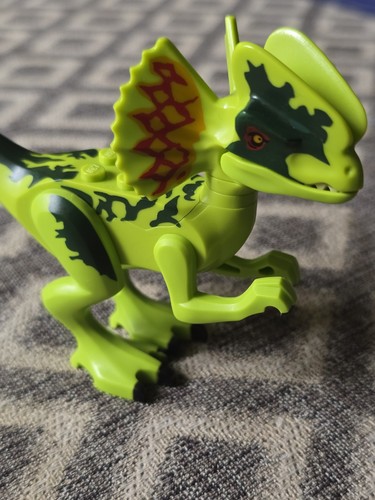 Genuine lego jurassic world - genuine,