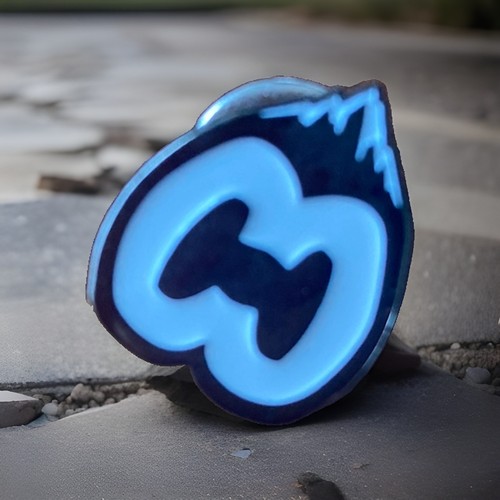 Casual connoisseur pin badge - casual,