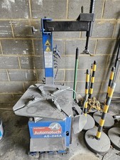 FULLY AUTOMATIC TYRE CHANGER / CHANGING MACHINE INCLUDES JAW BLASTER DEVICE