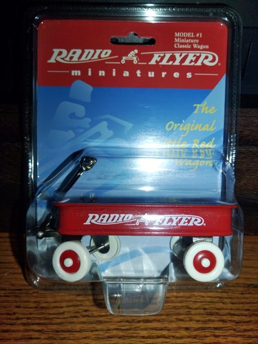 Radio flyer miniature - flyer,