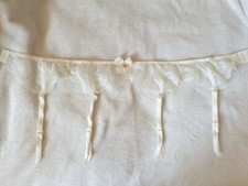 BNWOT LA SENZA UK S 8/ 10 White Cream Floral Lace Suspender Belt