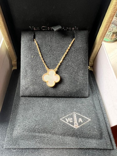 Van cleef arpels alhambra - van, &
