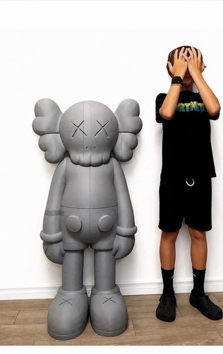 4ft tall custom kaws inspired - custom,
