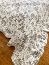 Reversible French Bedspread ·